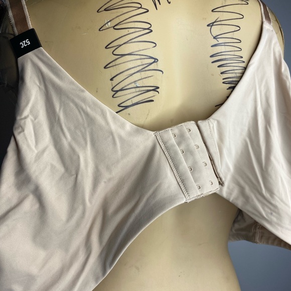 Torrid curves size 52C NWT wireless lightly lined full coverage women’s bra - Picture 5 of 7